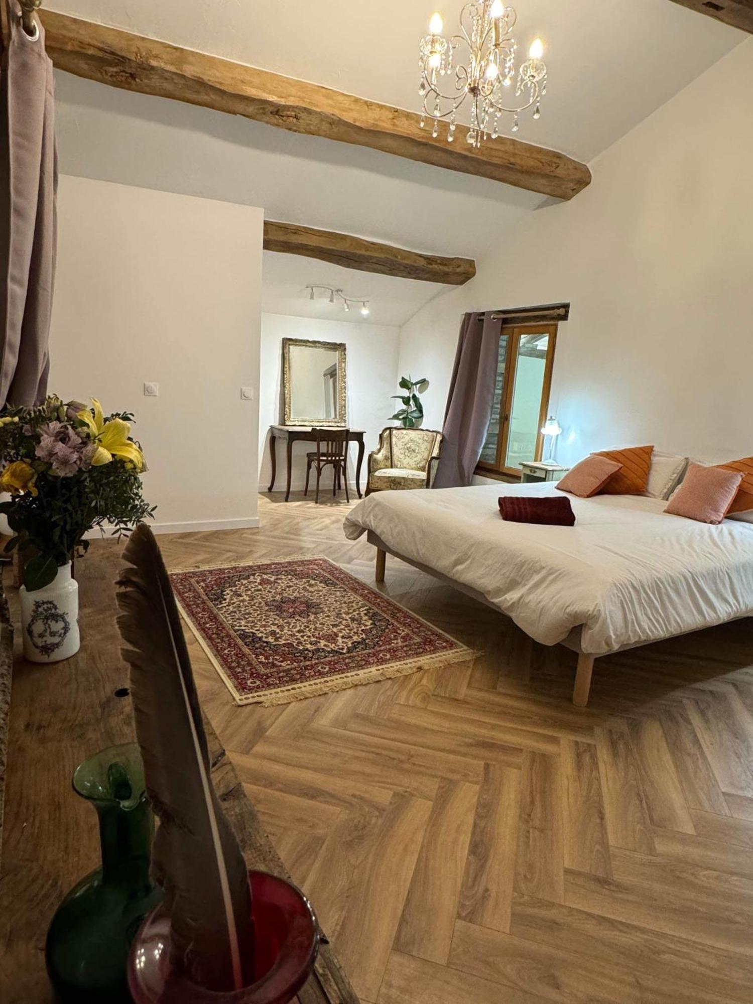 Domaine Des Granges Neuves Hotel Confrancon Luaran gambar